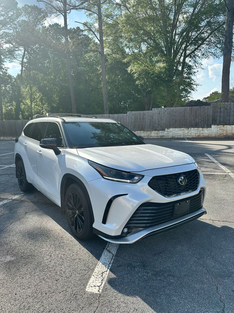 2024 Toyota Highlander XSE