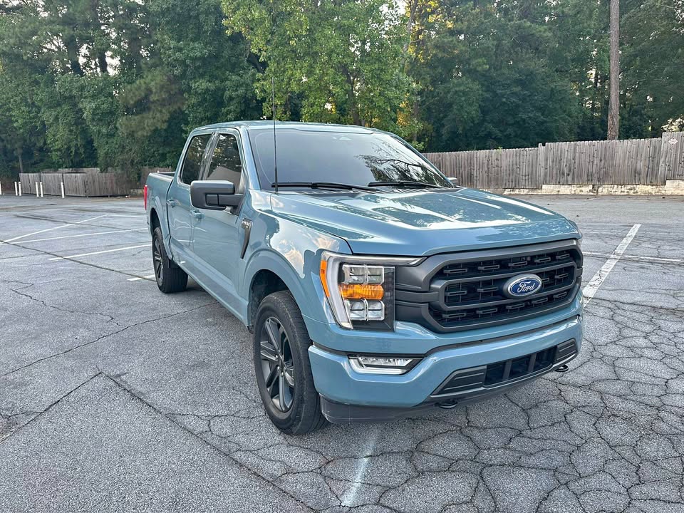 2023 Ford F-150 XLT's photo